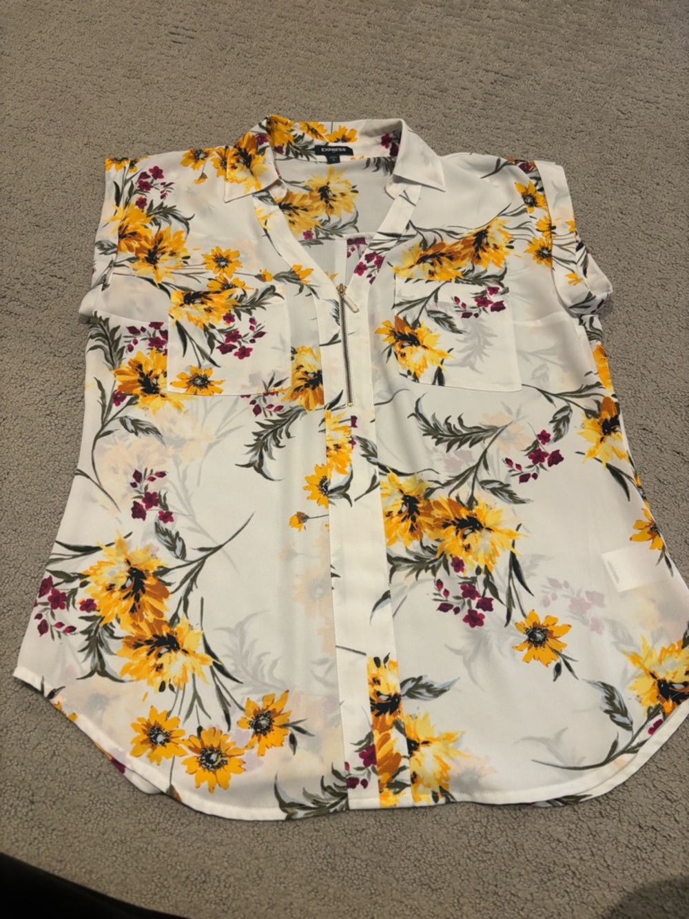 Express White Floral Cap-Sleeve Button Front Blouse